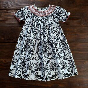 Le' Za Me Bishop Smocked Black and White Dress Size 2T